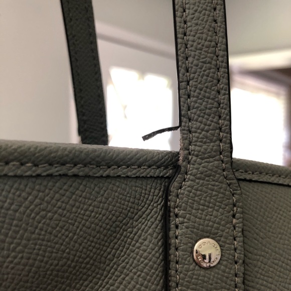 Coach Tote - Picture 5 of 8